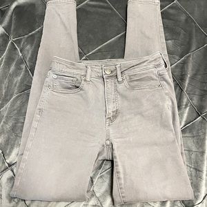 American Eagle high rise grey skinny jeans 2 long